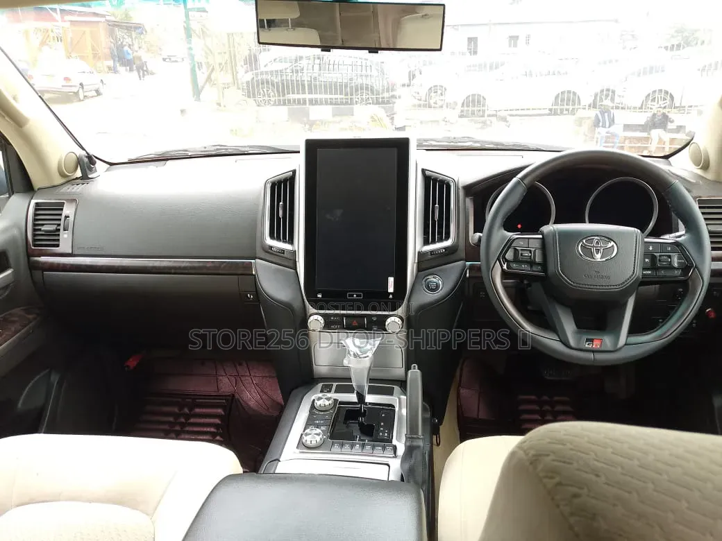 Toyota Land Cruiser 100 4.7 Executive 2008 White