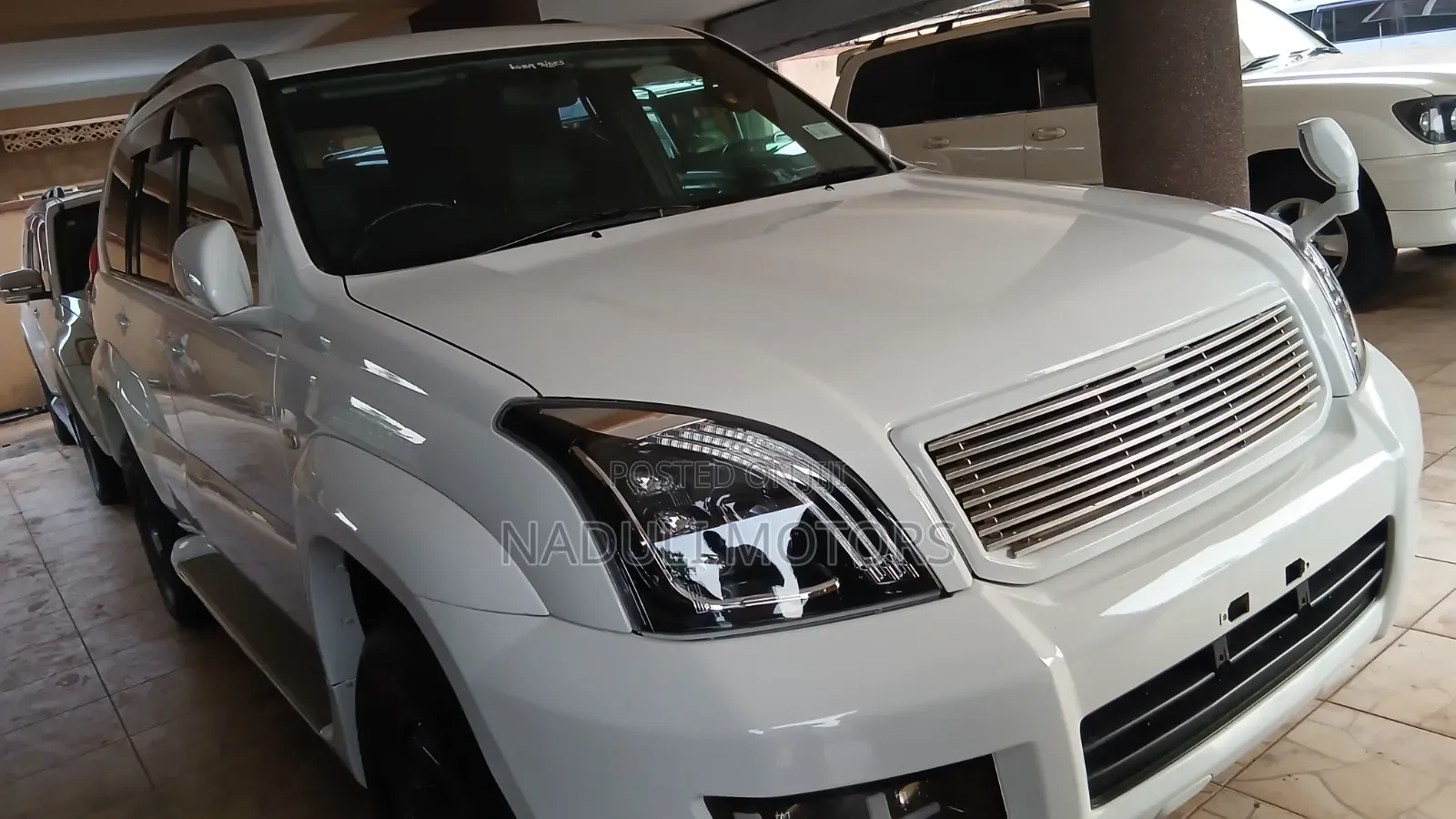 Toyota Land Cruiser Prado 2009 White