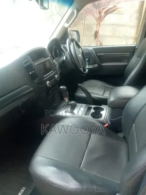 Mitsubishi Pajero Super Exceed 2006 Gray
