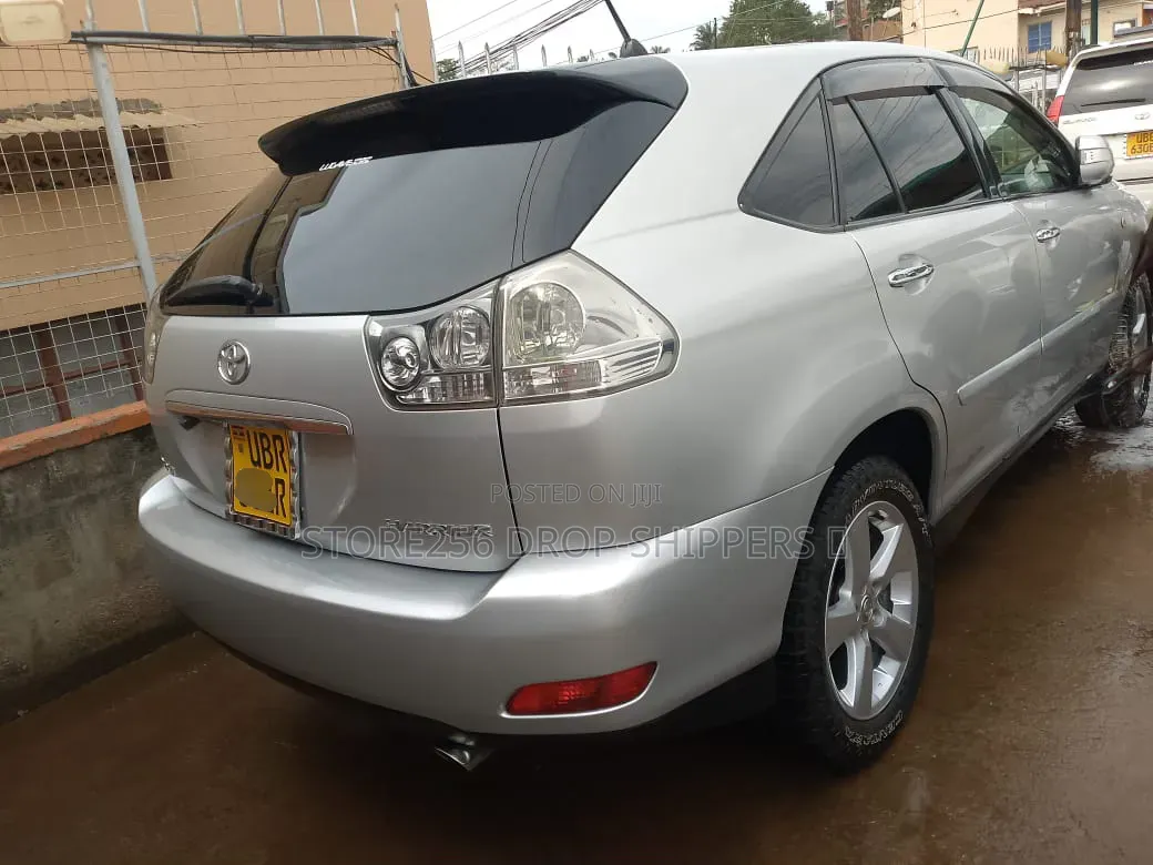 Toyota Harrier 2.4 2011 Silver