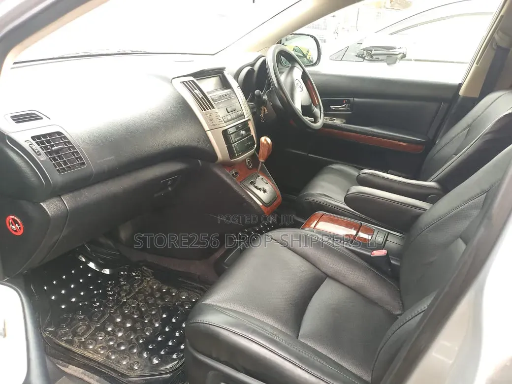 Toyota Harrier 2.4 2011 Silver