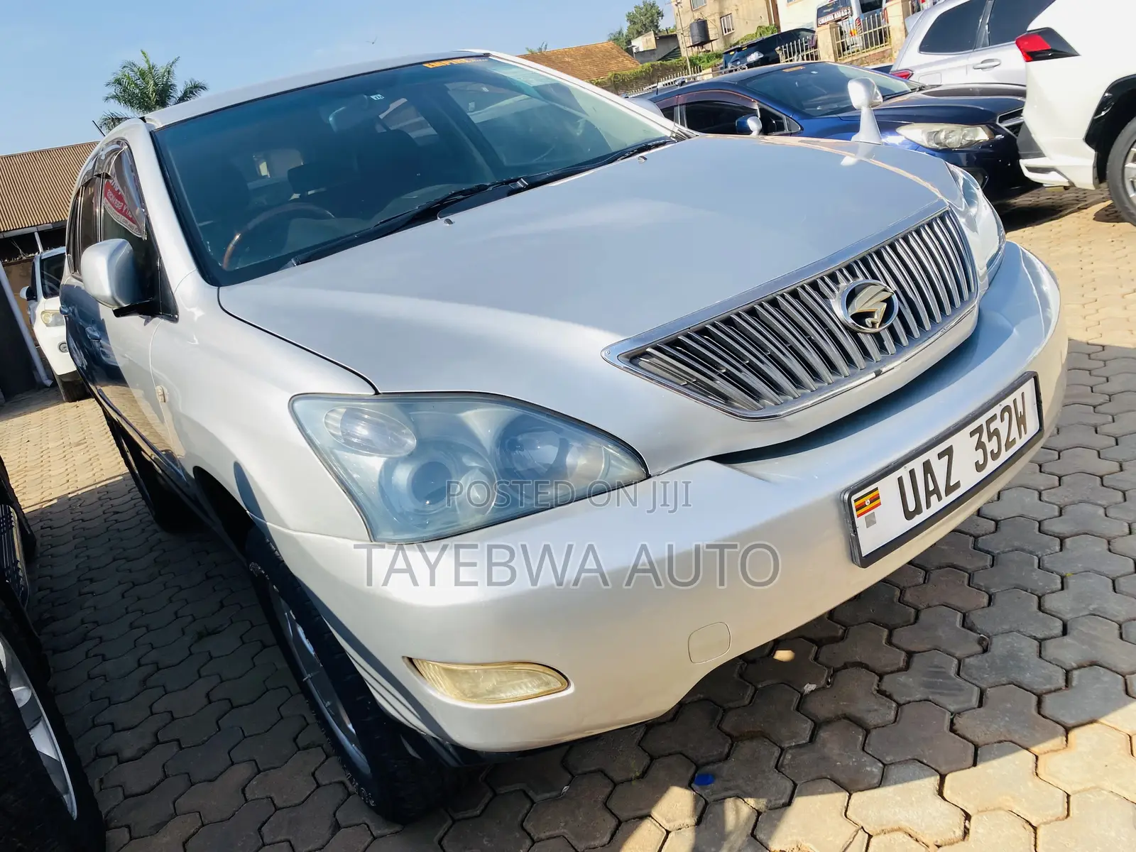 Toyota Harrier 2008
