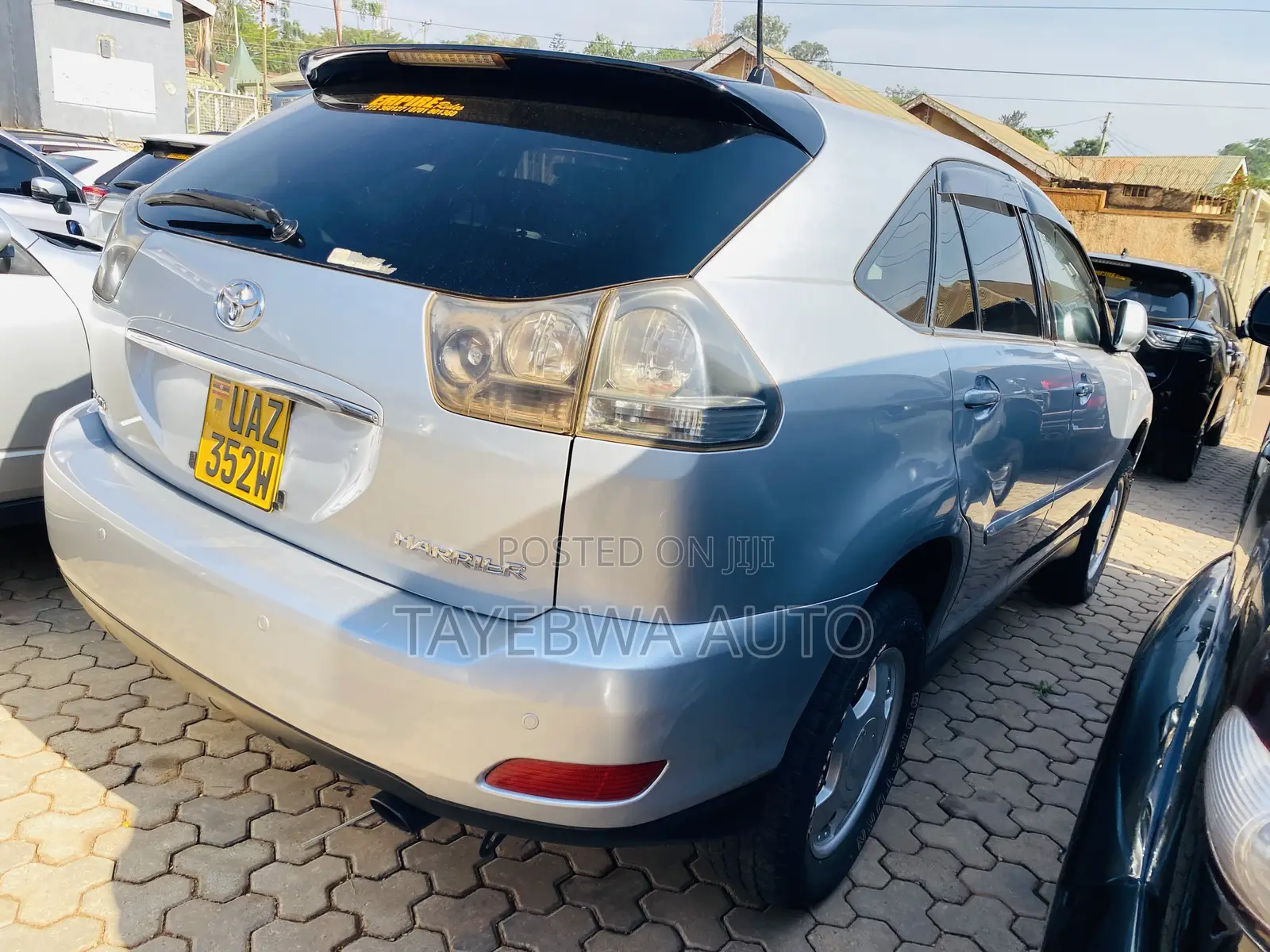 Toyota Harrier 2008