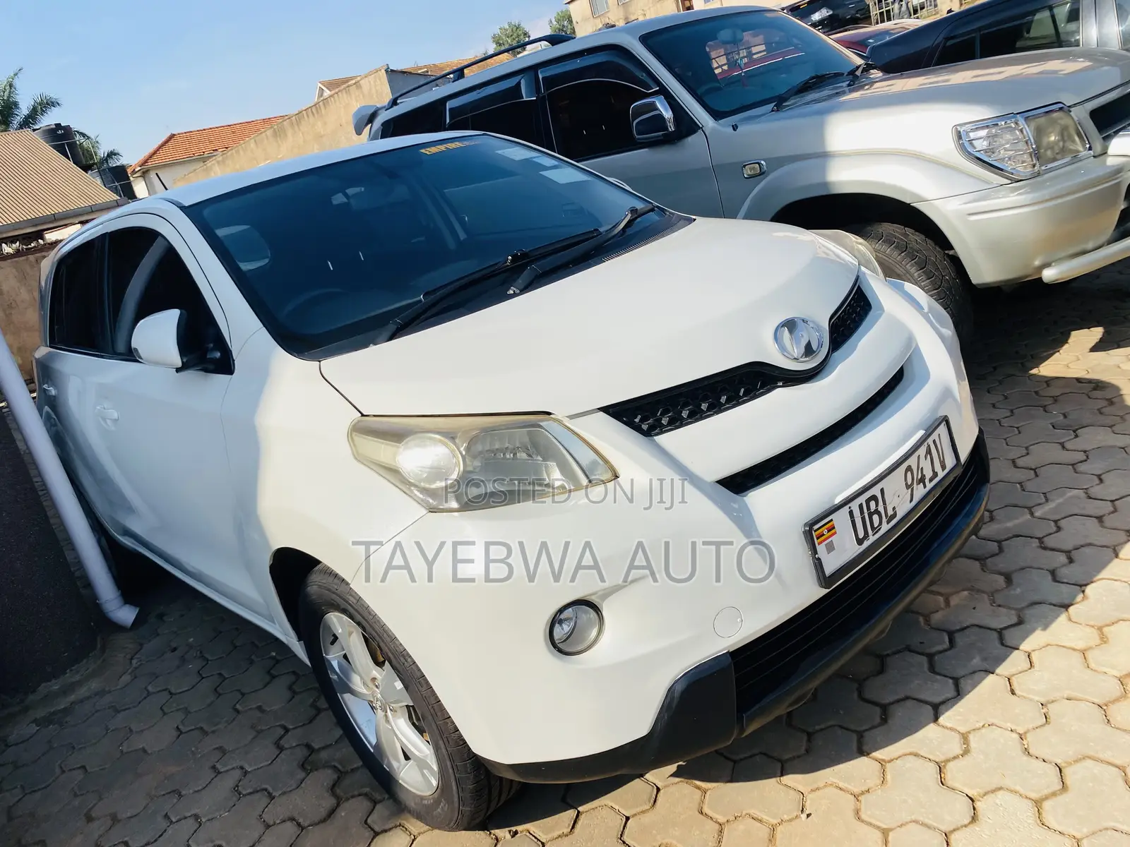 Toyota IST 2010
