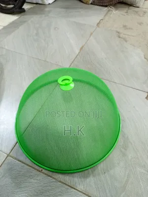 Dome-Shaped Metal Mesh Food Cover
