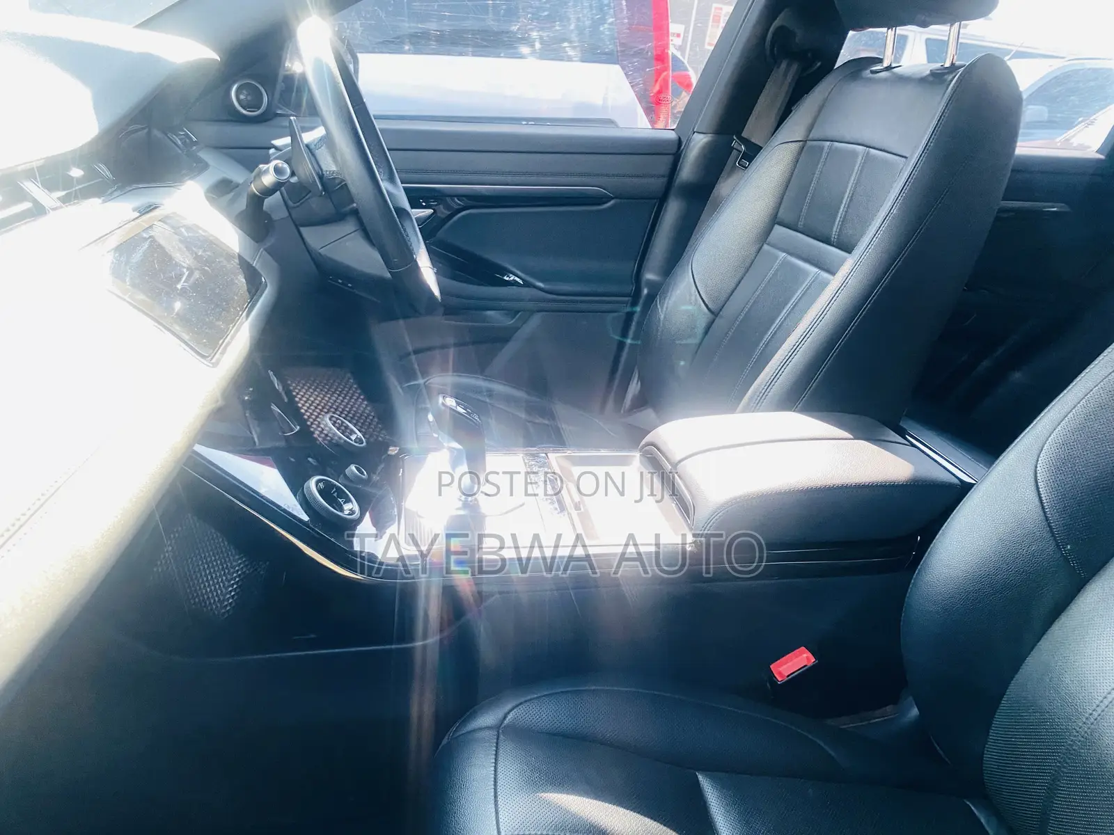 Land Rover Range Rover Evoque 2019 Gray