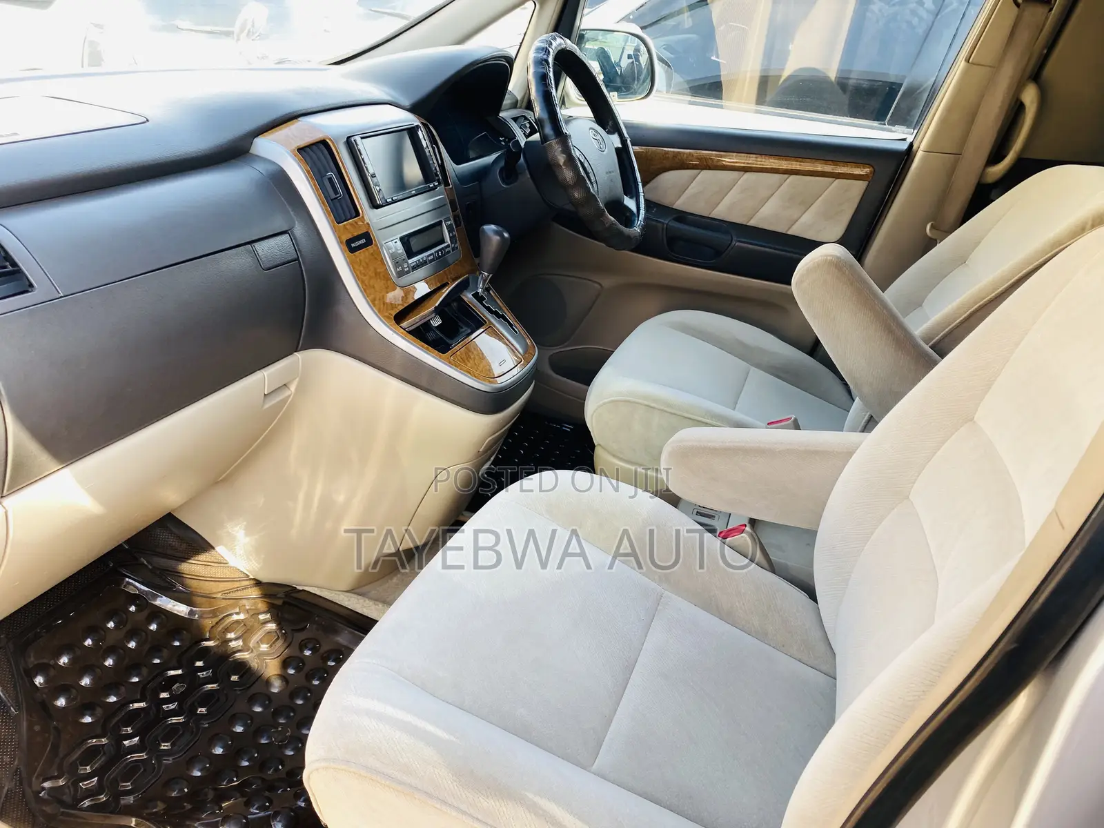 Toyota Alphard 2.4 Petrol FWD 2007