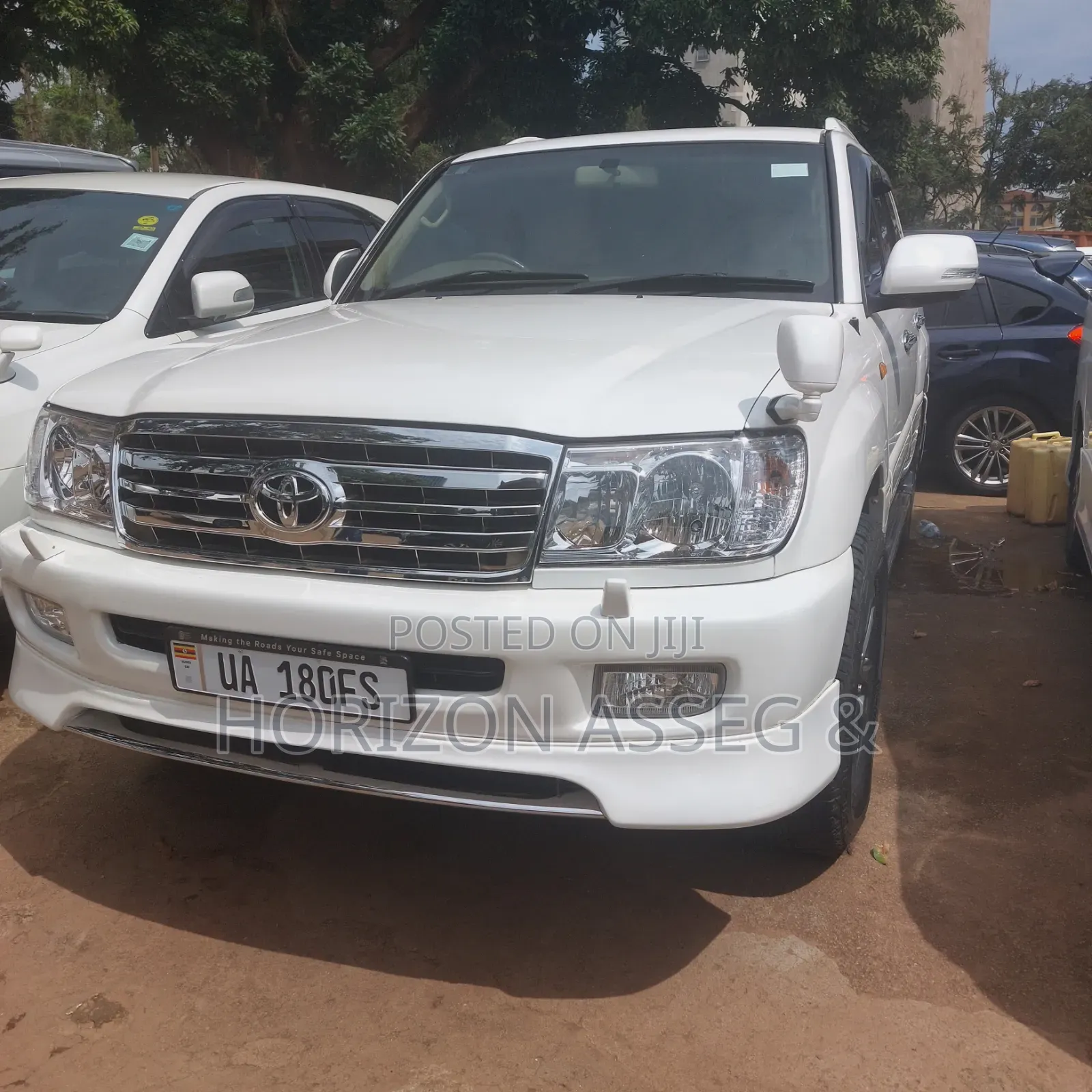 Toyota Land Cruiser Cygnus 4.7 2007 White