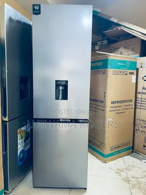 Hisense Fridge 341ltrs