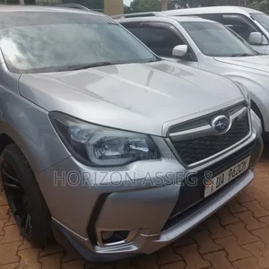 Subaru Forester 2.5i Limited AWD 2016 Gray