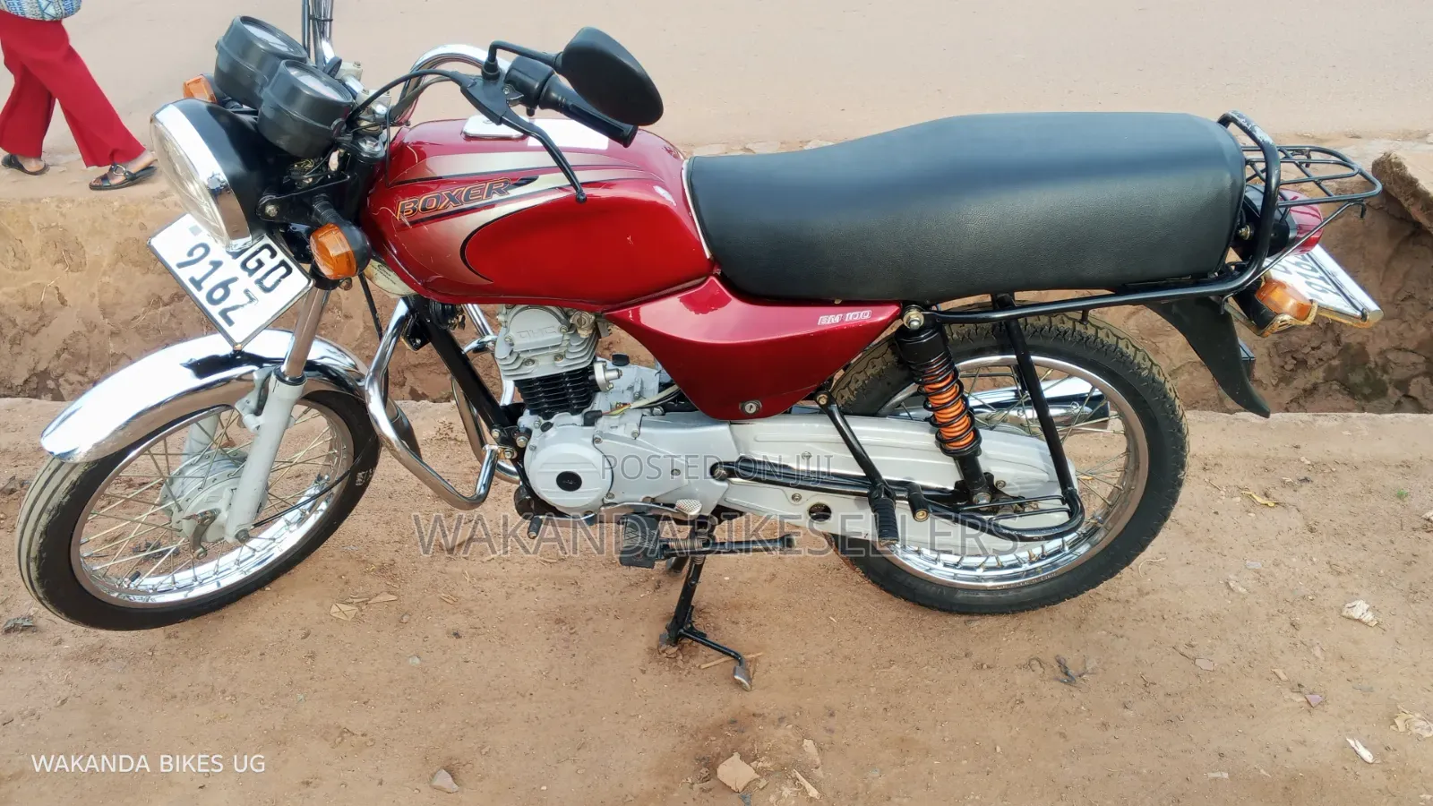 Bajaj Boxer 100 2024 Red