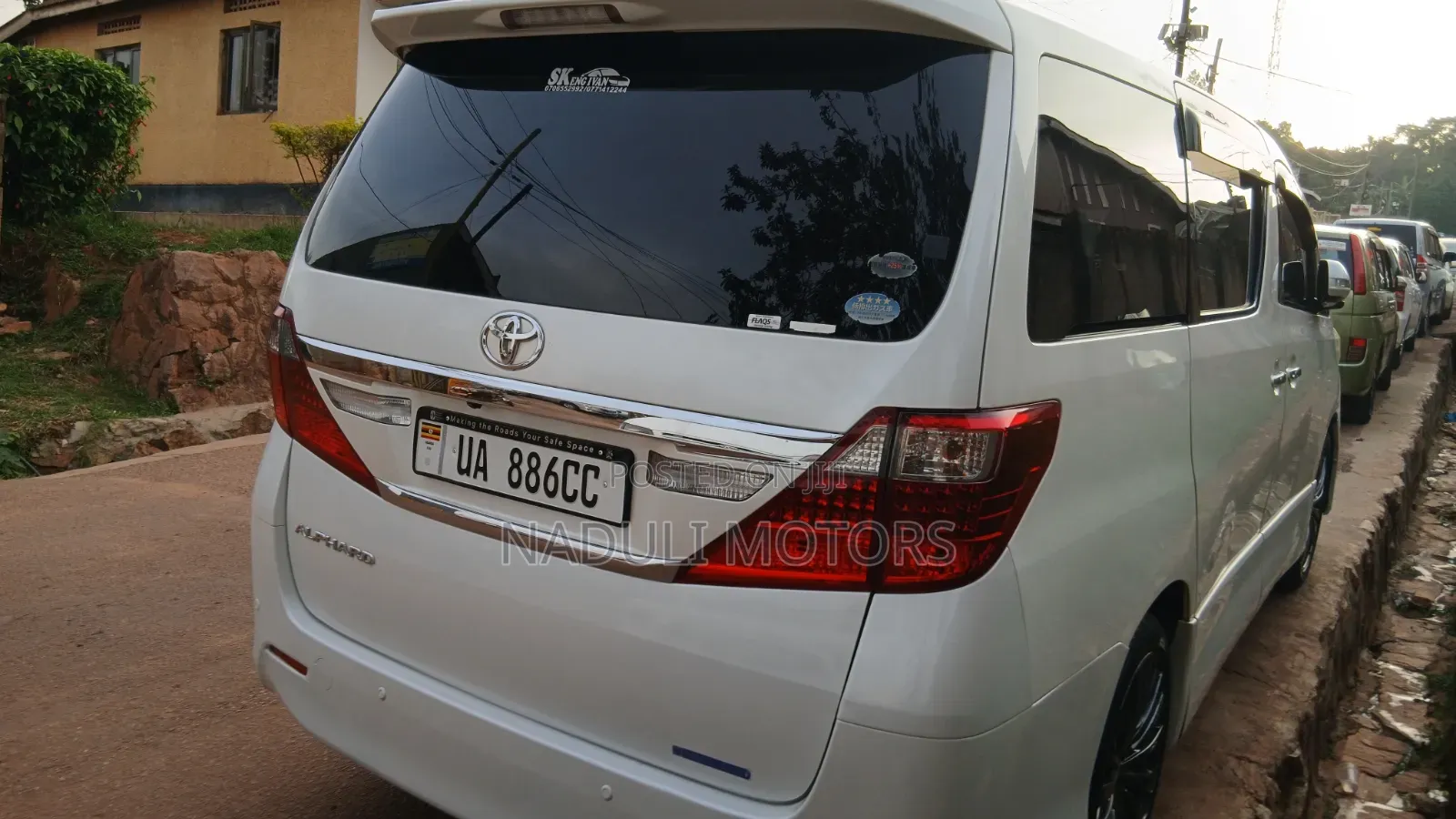 Toyota Alphard 2.4 Petrol FWD 2012 White