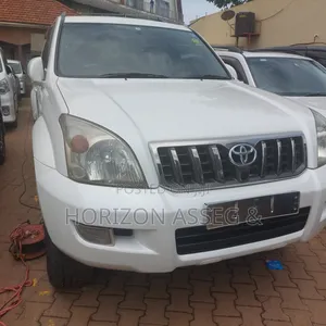 Toyota Land Cruiser Prado 2.7 i 16V 2009 Off white