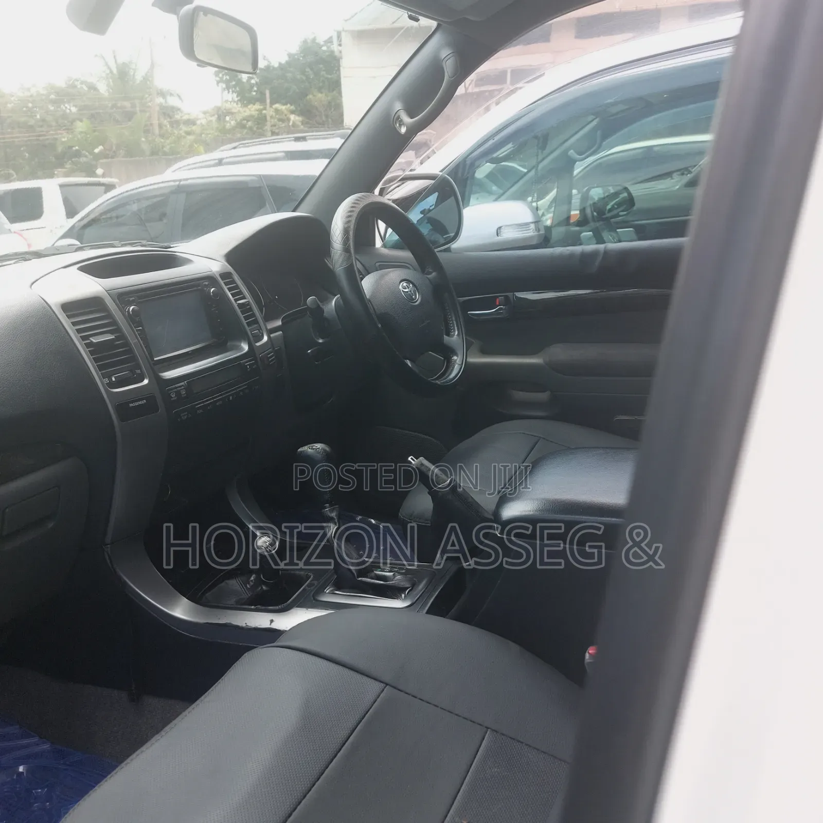 Toyota Land Cruiser Prado 2.7 i 16V 2009 Off white
