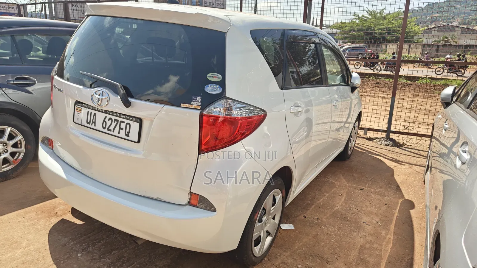 Toyota Ractis 2011 White