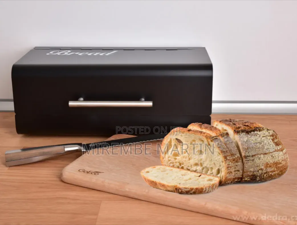 Aesthetic Bread Case