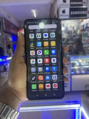 Tecno Spark 20 128 GB Black