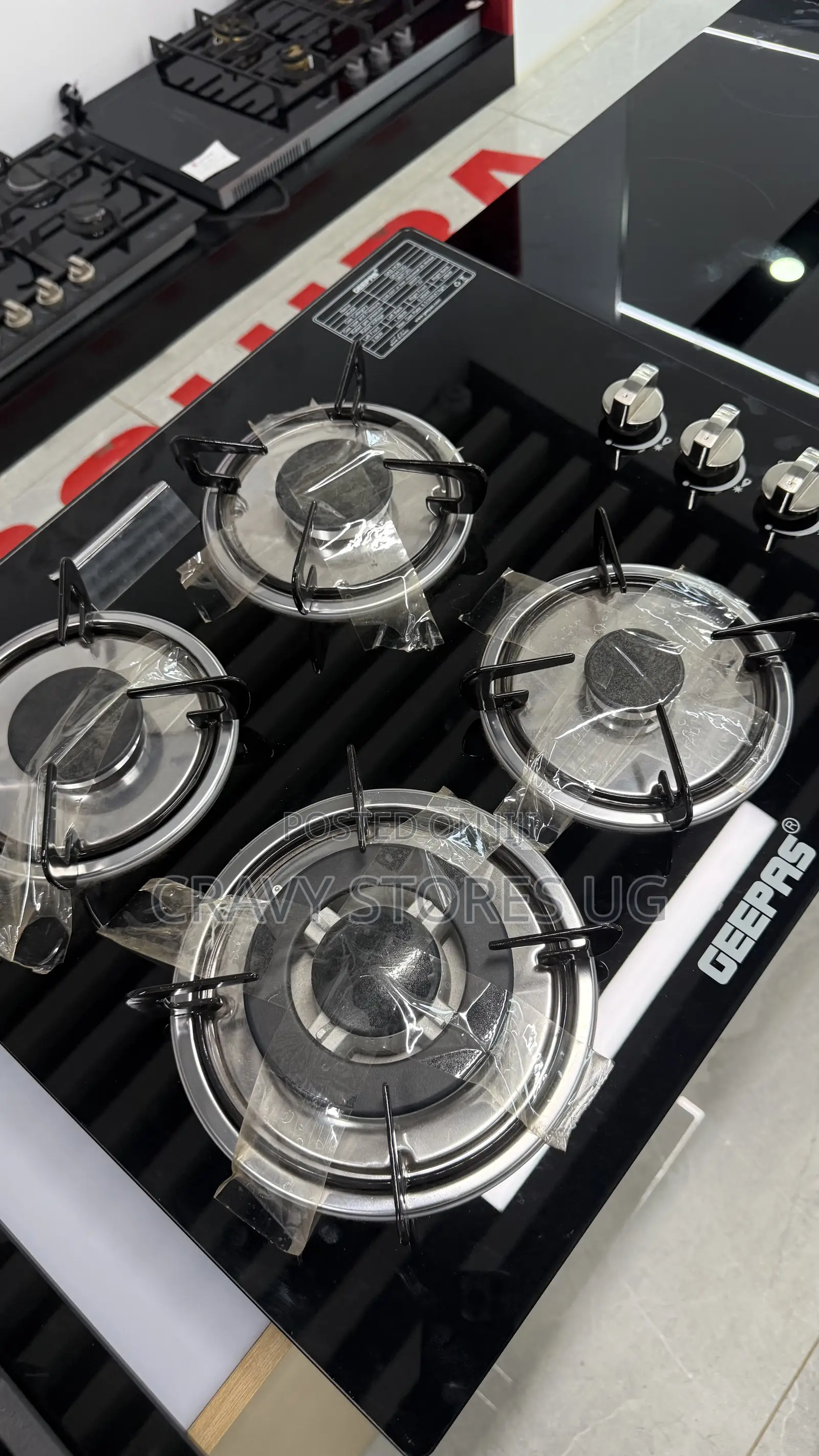 Geepas GK-4410Q Built-in Gas Hob With 4 Gas Plates & Auto Ignition