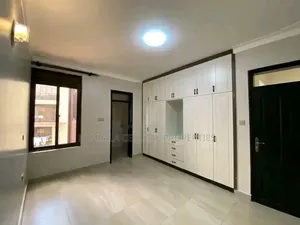 3bdrm Apartment in Bugoloobi, Central Division for rent