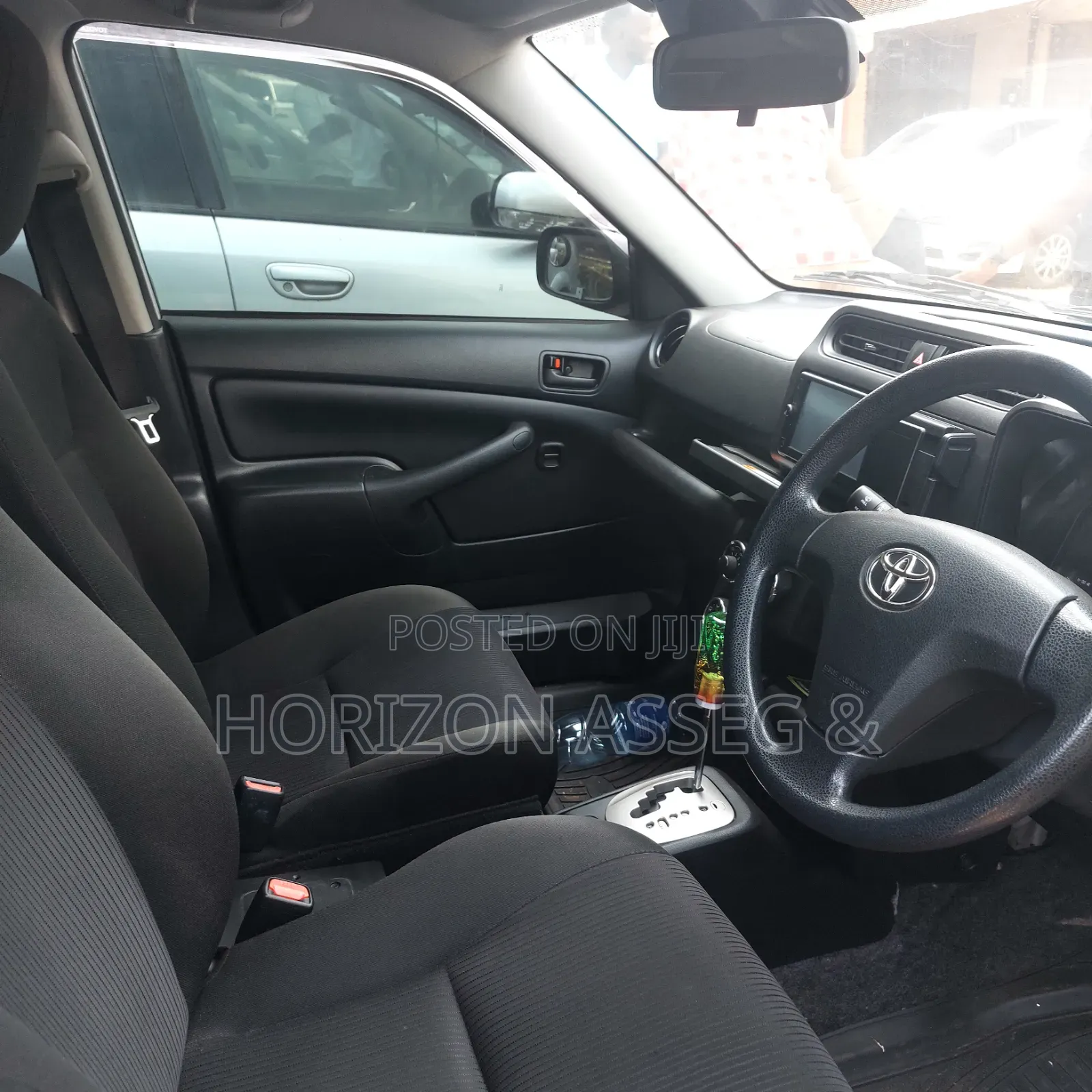 Toyota Probox 1.5 DX 2WD 2018 Silver