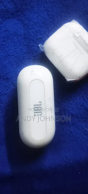 JBL C100TWS in Earbud