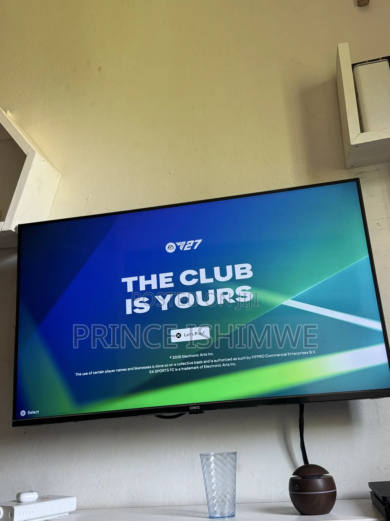PS4 Slim 1TB, 8 Games With FC27