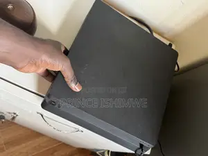 PS4 Slim 1TB, 8 Games With FC27