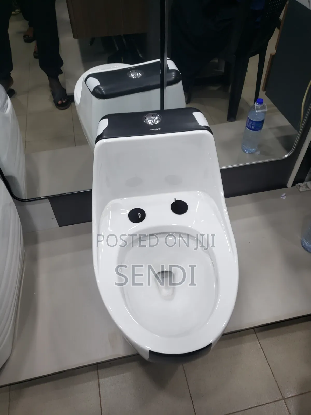 Murano Toilet