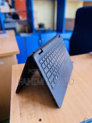 Laptop Dell Latitude 3189 4GB Intel Core i3 SSD 128GB