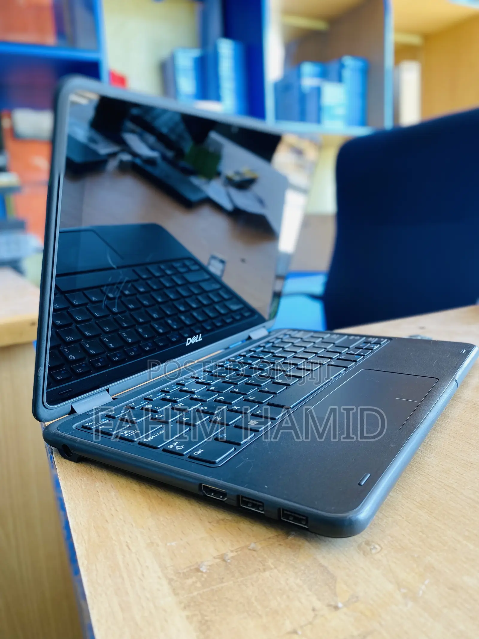 Laptop Dell Latitude 3189 4GB Intel Core i3 SSD 128GB