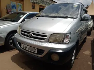 Toyota LiteAce Noah 1999 Silver