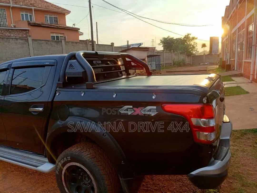 L200 Aluminum Rolling Cover