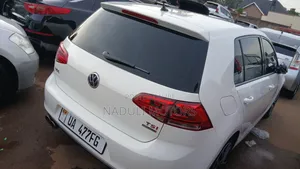 Volkswagen Golf 2015 White