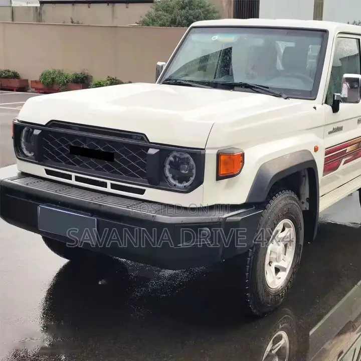 Land Cruiser FJ79 Facelift Body Kit