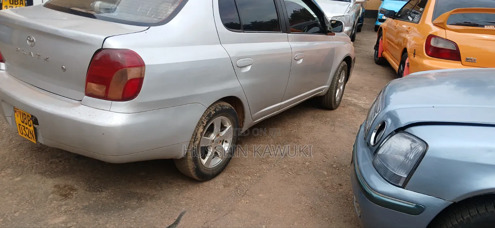 Toyota Platz 2001 Silver
