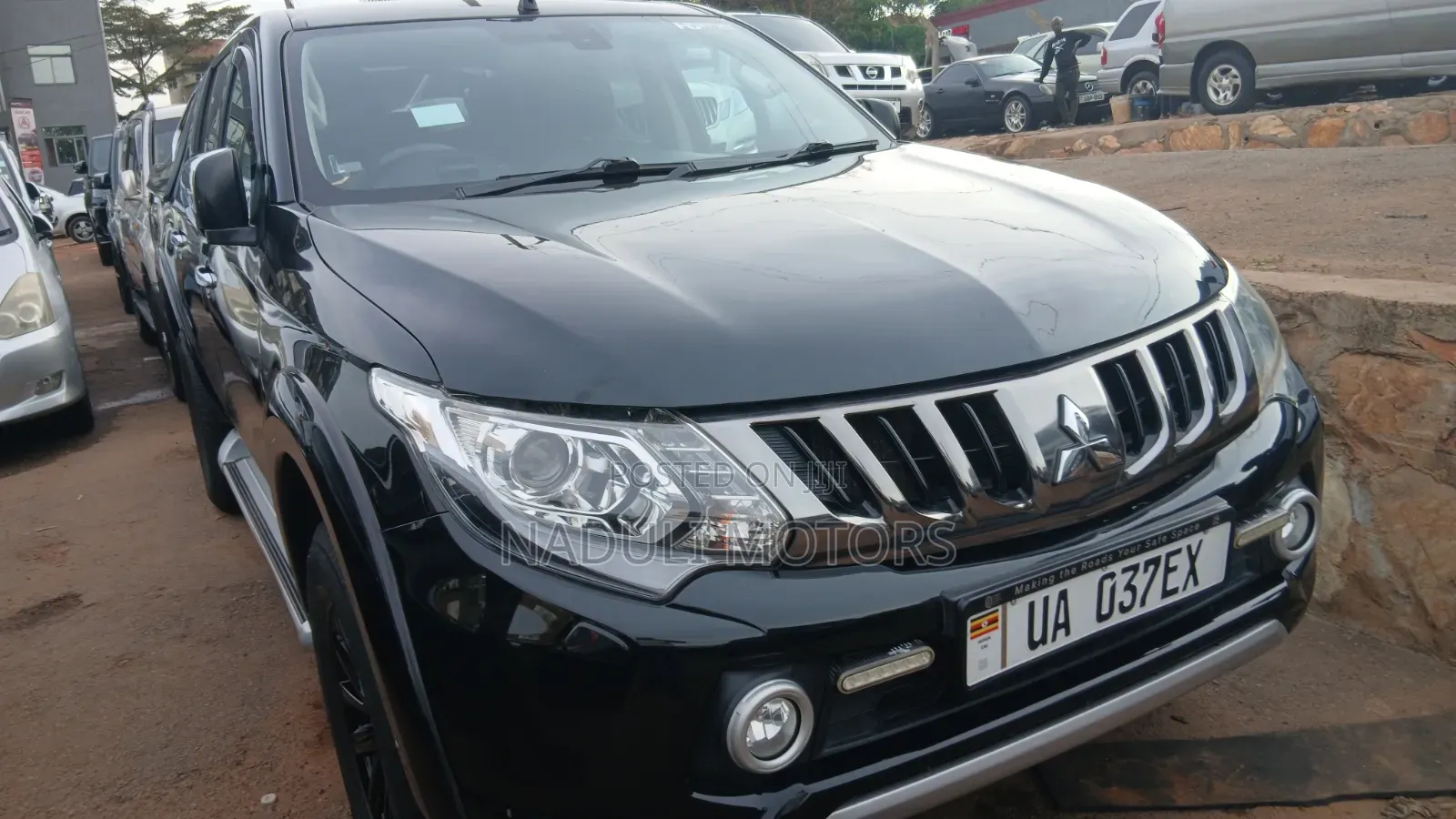 Mitsubishi L200 2018 Black