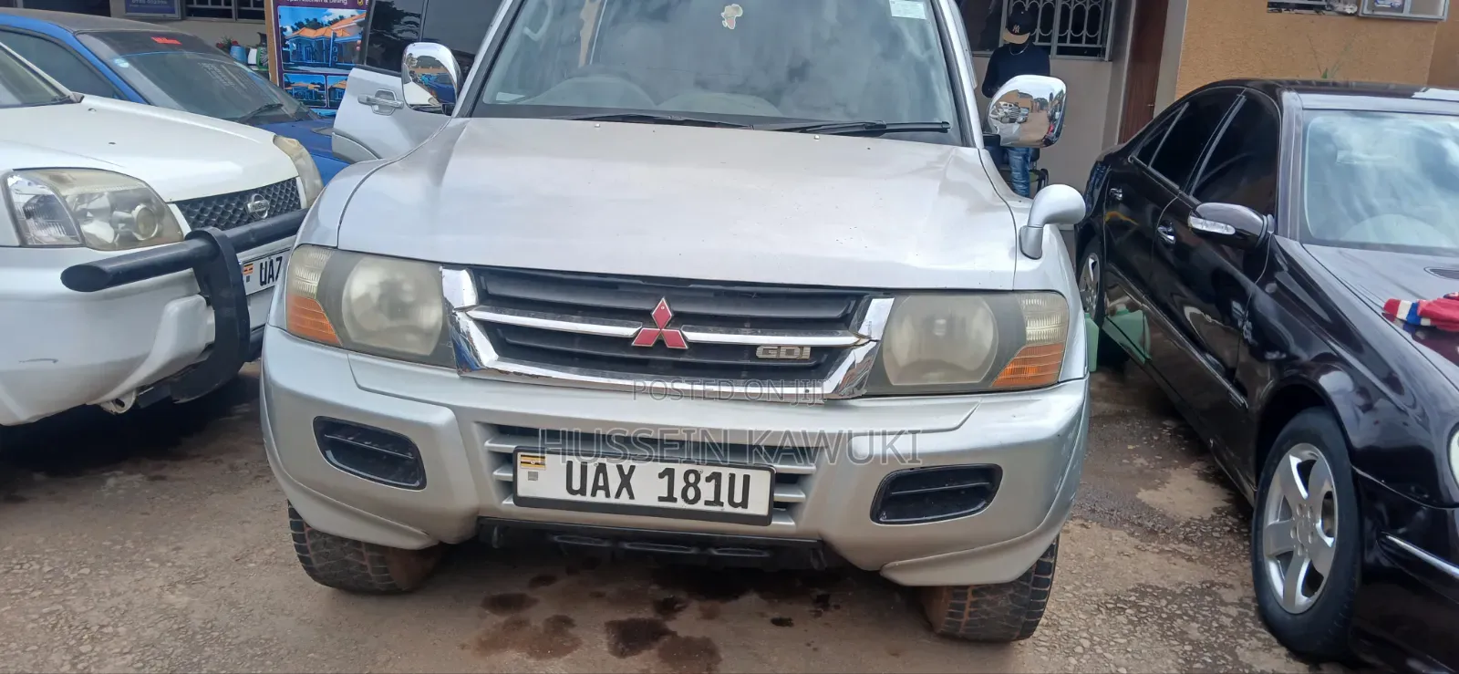 Mitsubishi Pajero 2000 Silver