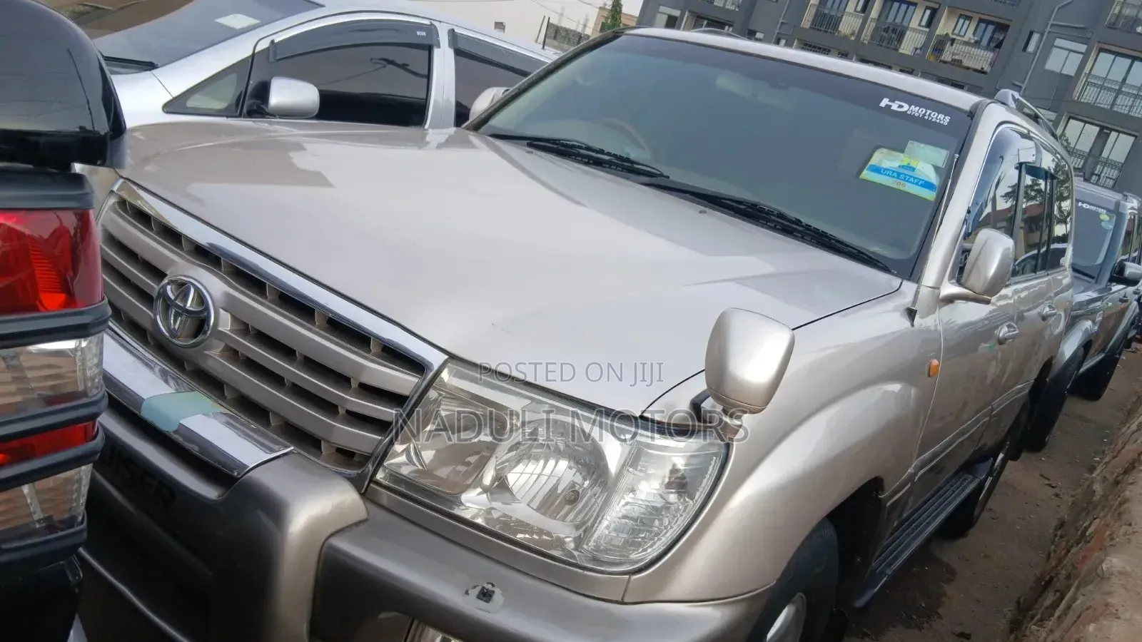 Toyota Land Cruiser Cygnus 4.7 2005 Silver