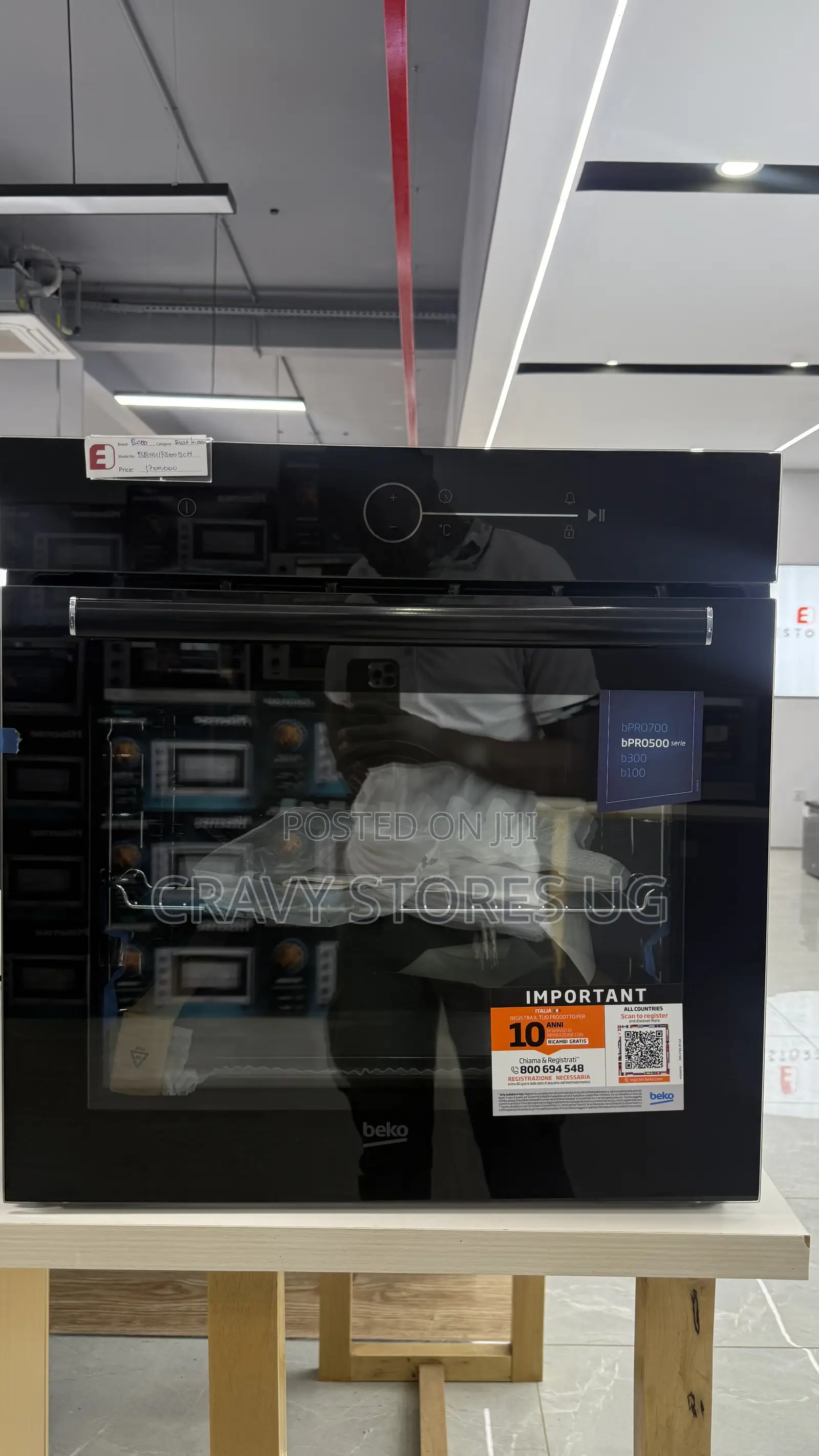 Beko BPRO500 Serie 60cm Built-in Oven With Fan