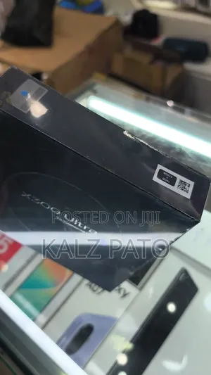 New Vivo X300 Ultra 512 GB Black