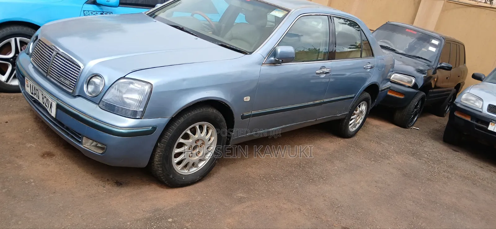 Toyota Progress 2000 Blue