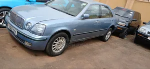 Toyota Progress 2000 Blue