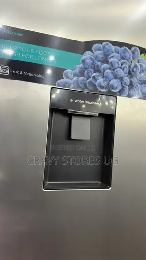 Hisense 750L Side by Side Fridge With Dispenser