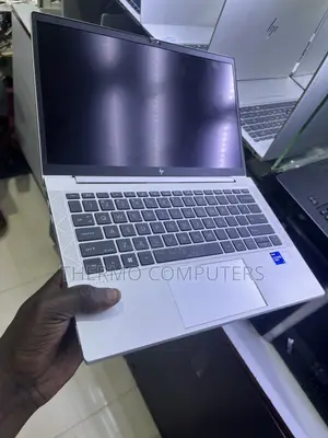 Laptop HP EliteBook 1040 G8 16GB Intel Core i5 SSD 512GB