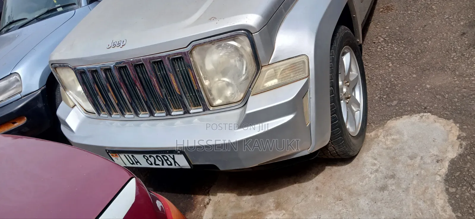 Jeep Cherokee 2000 Silver