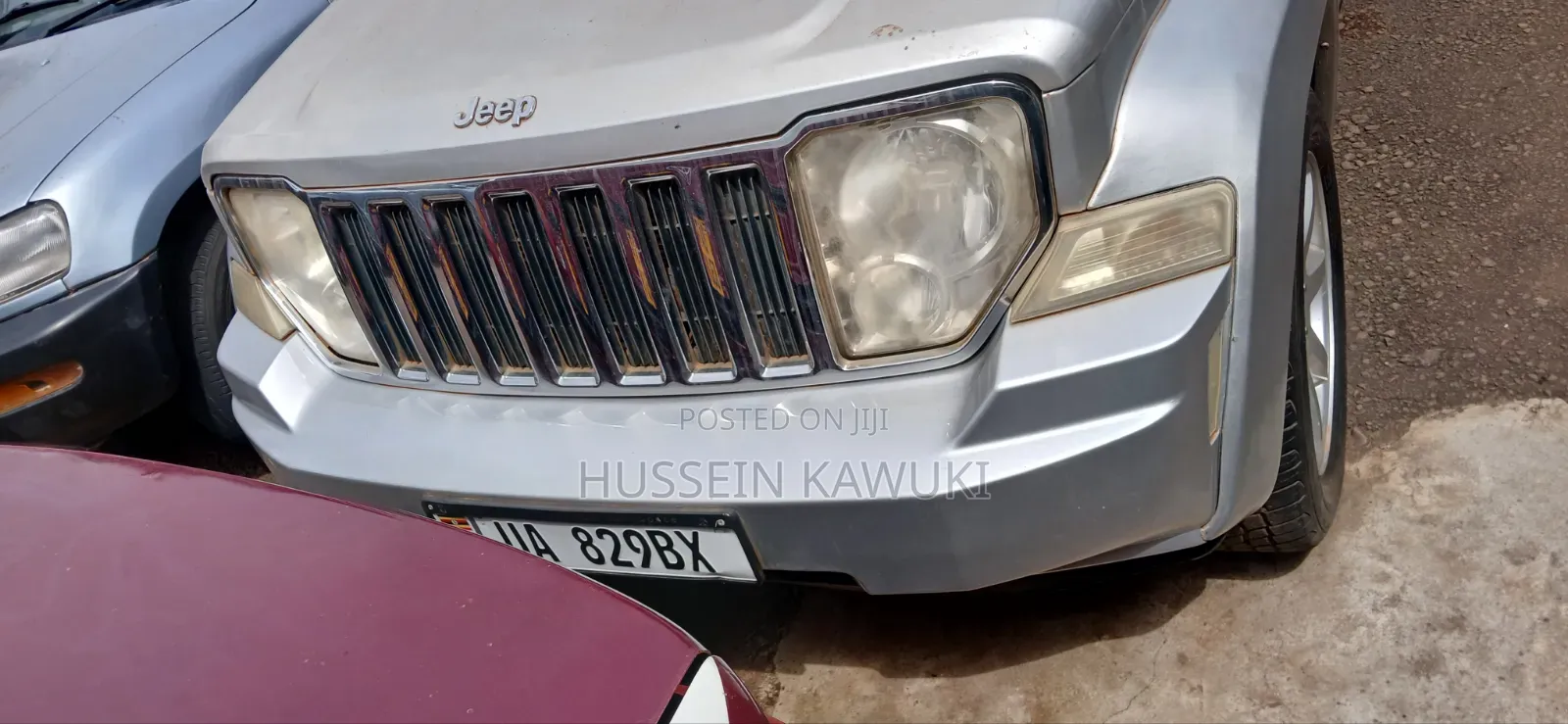 Jeep Cherokee 2000 Silver