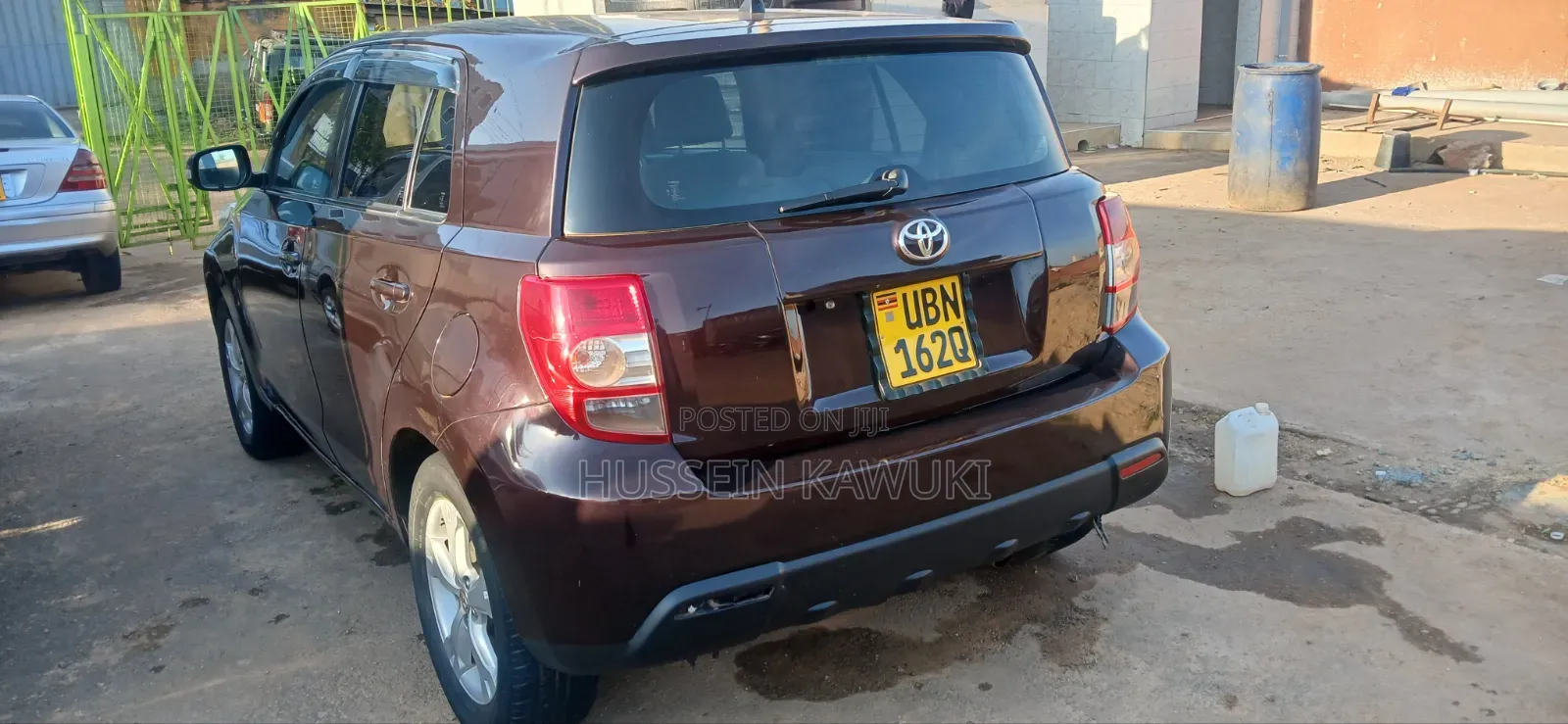 Toyota IST 2008 Maroon