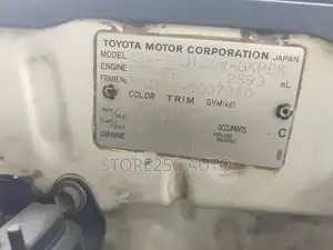 Toyota LiteAce Noah 2000 Silver
