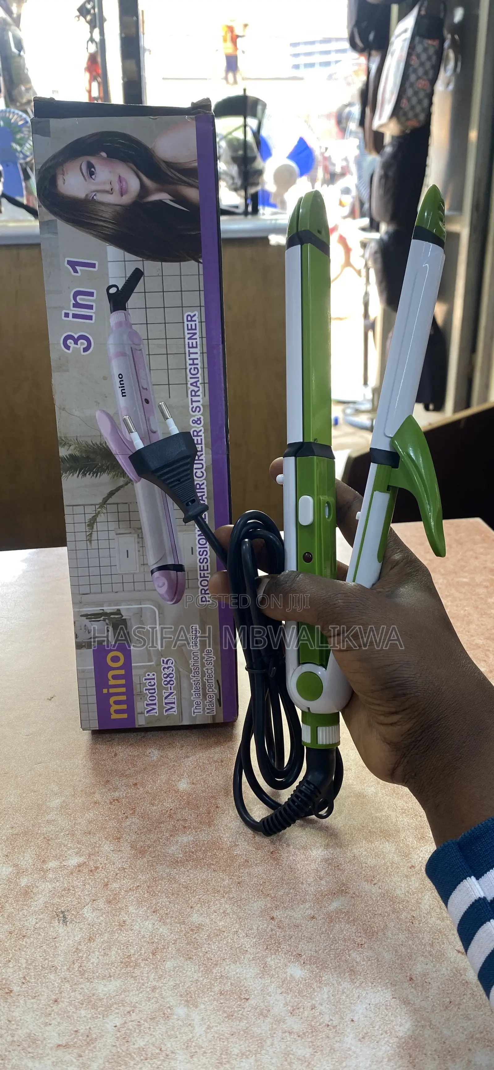 Hair Curler & Straightener 3 in 1