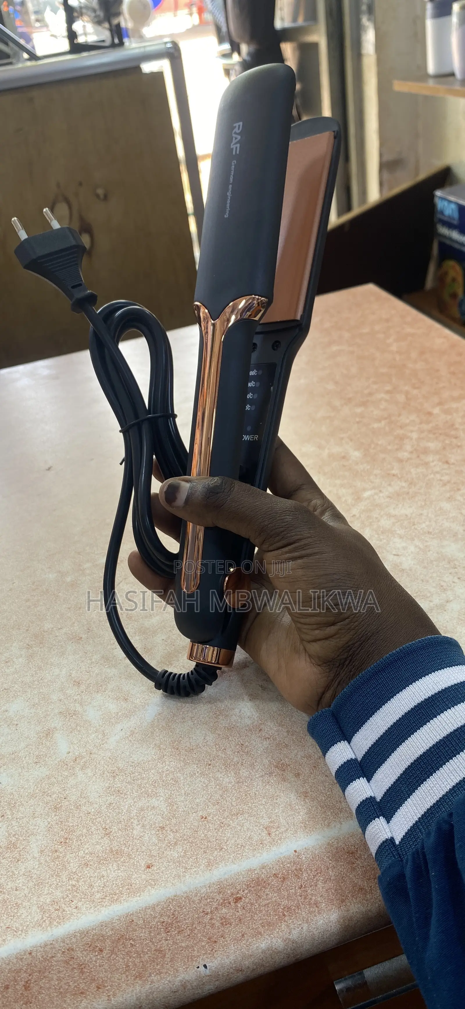 RAF Hair Straightener